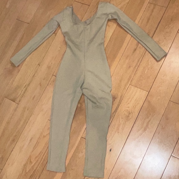 Capezio Girls Long Sleeve Full Length Unitard Beige Costume Dance Ballet Small - Picture 2 of 5